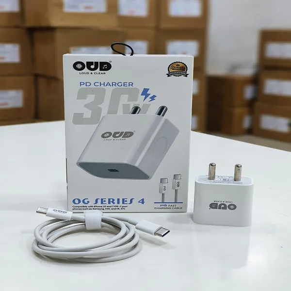 OUD OG SERIES 4 30W PD CHARGER